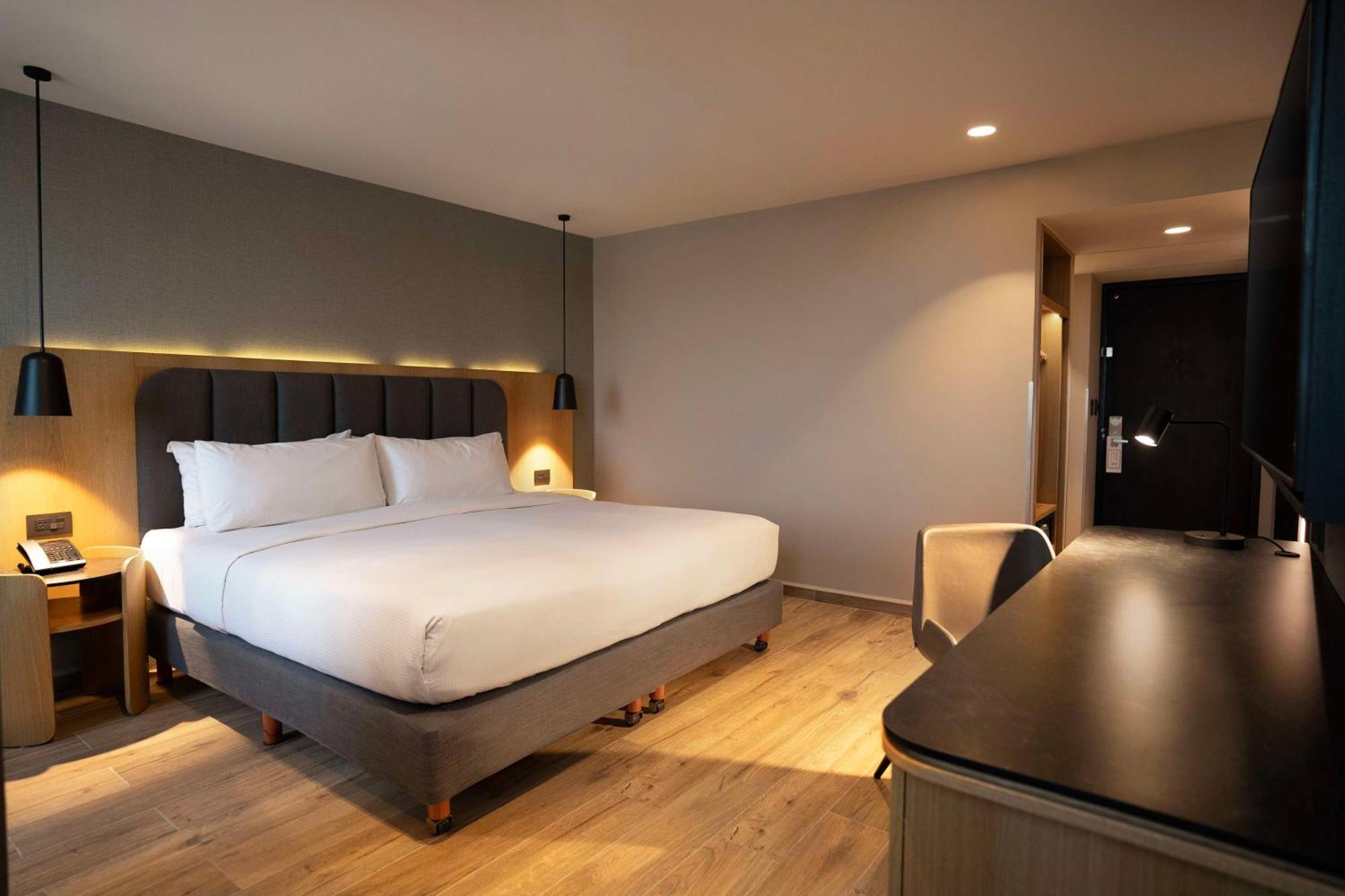 Hilton Mexico City Airport Bagian luar foto