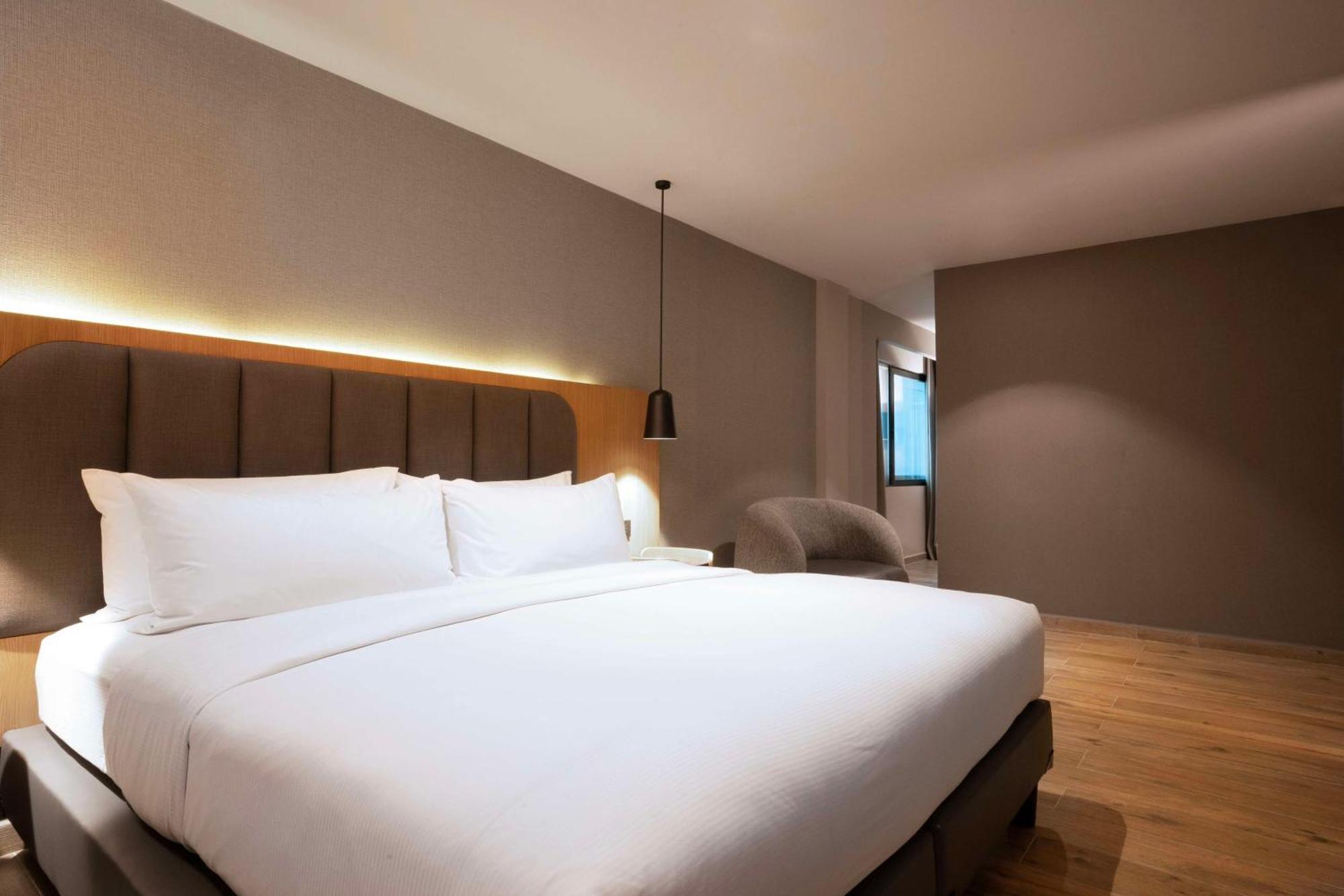 Hilton Mexico City Airport Bagian luar foto